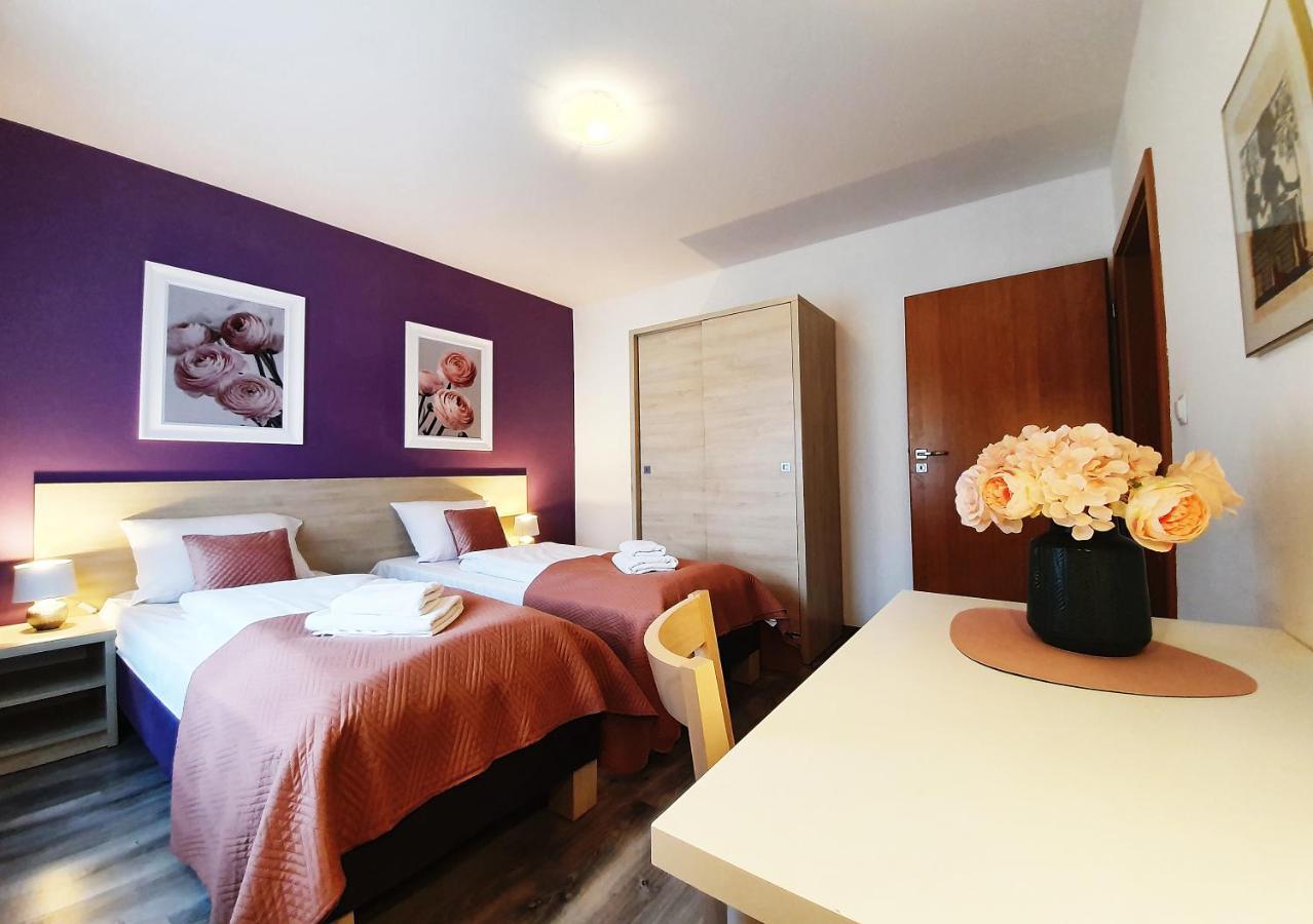 Apartamenty Sun&Fun Rezydencja Pod Debami Nad Lomnica 1B I 2B- Blisko Centrum I Sklepow W Otoczeniu Zieleni Karpacz Exterior photo