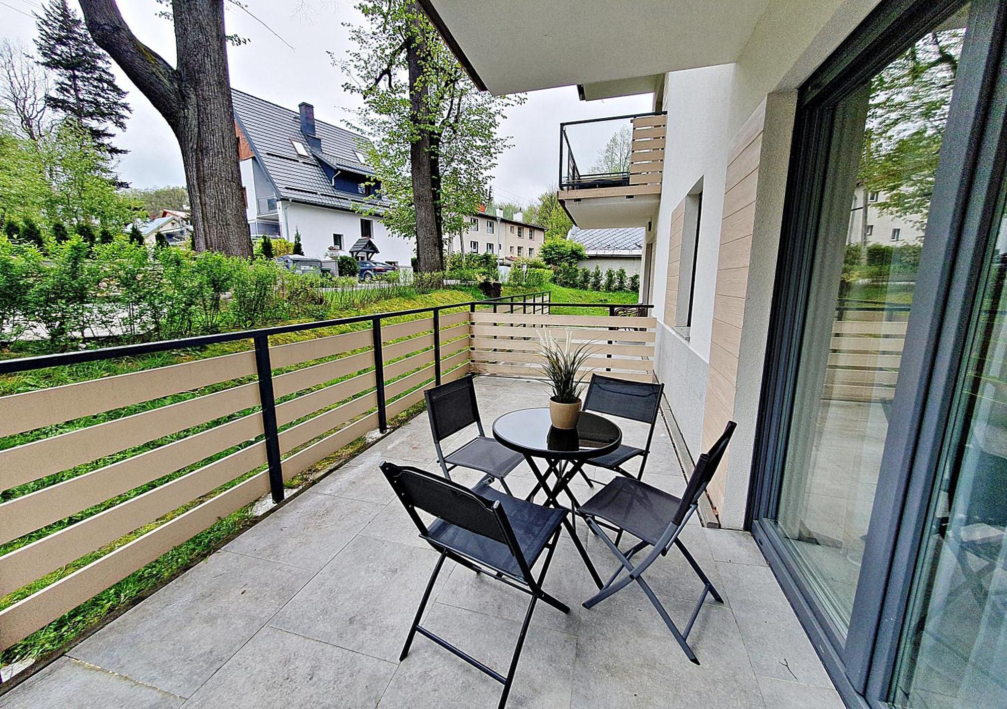 Apartamenty Sun&Fun Rezydencja Pod Debami Nad Lomnica 1B I 2B- Blisko Centrum I Sklepow W Otoczeniu Zieleni Karpacz Exterior photo