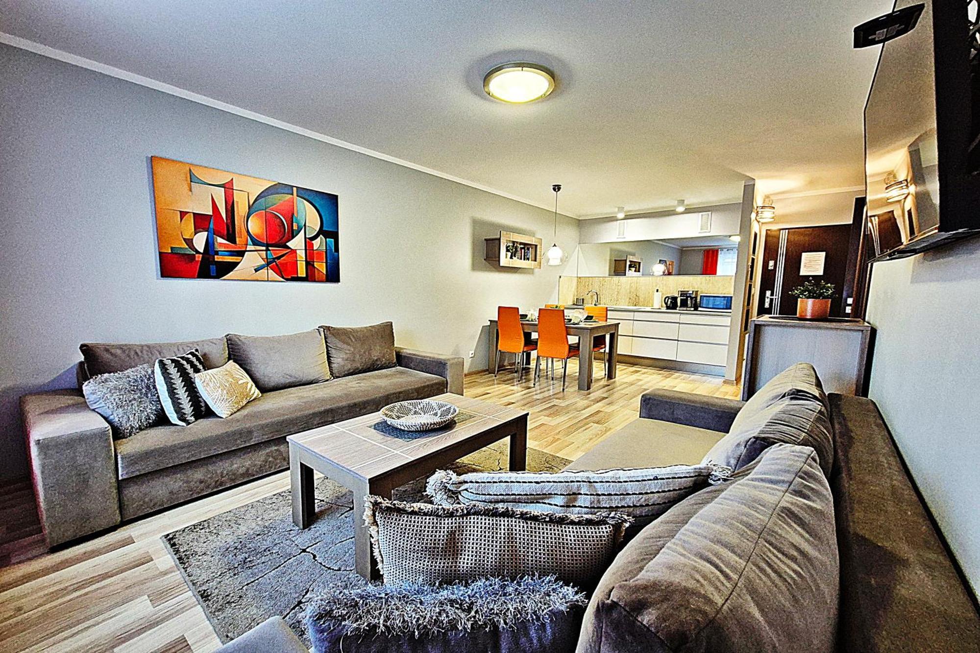 Apartamenty Sun&Fun Rezydencja Pod Debami Nad Lomnica 1B I 2B- Blisko Centrum I Sklepow W Otoczeniu Zieleni Karpacz Exterior photo